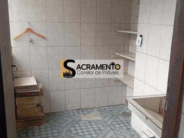 Venda em Conjunto Residencial José Bonifácio - São Paulo